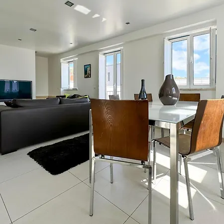 Ferias Apartman Nazaré