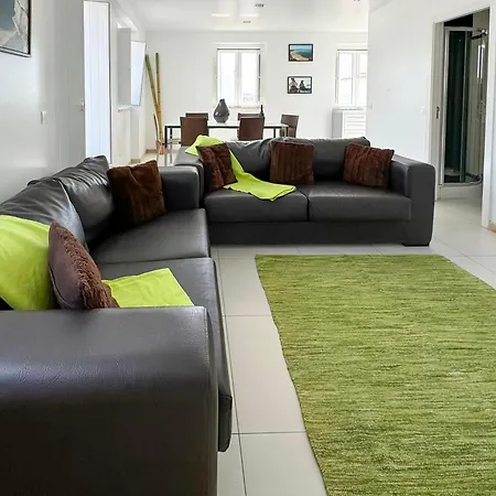 Apartment Ferias *